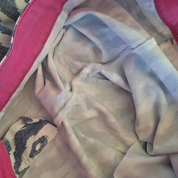 Isaac Mizrahi Tailored Short in Blue Ikat Print Women's size 14 - Picture 10 of 11